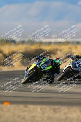 media/Dec-07-2024-CVMA (Sat) [[21c5f1ef85]]/Race 12-Supersport Middleweight/